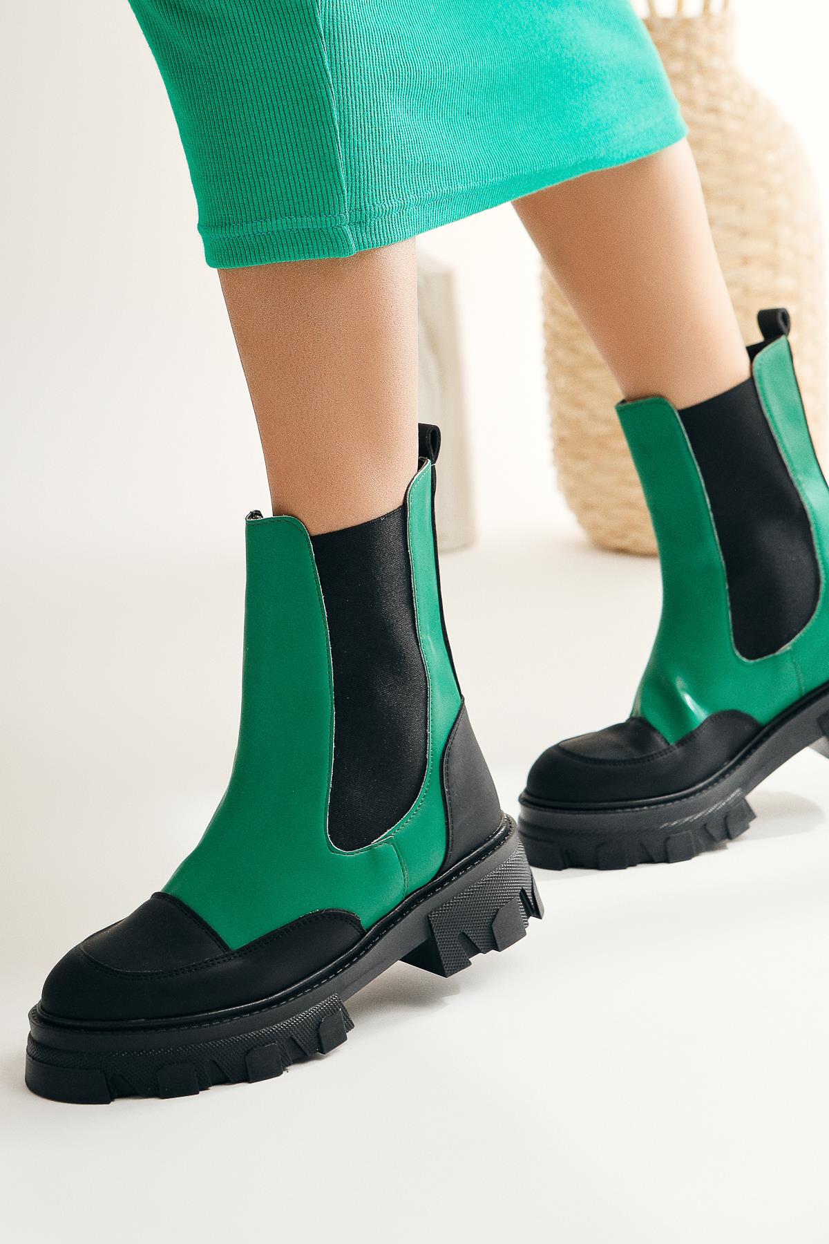 Aleeza Green Thick Soled Elastic Boots