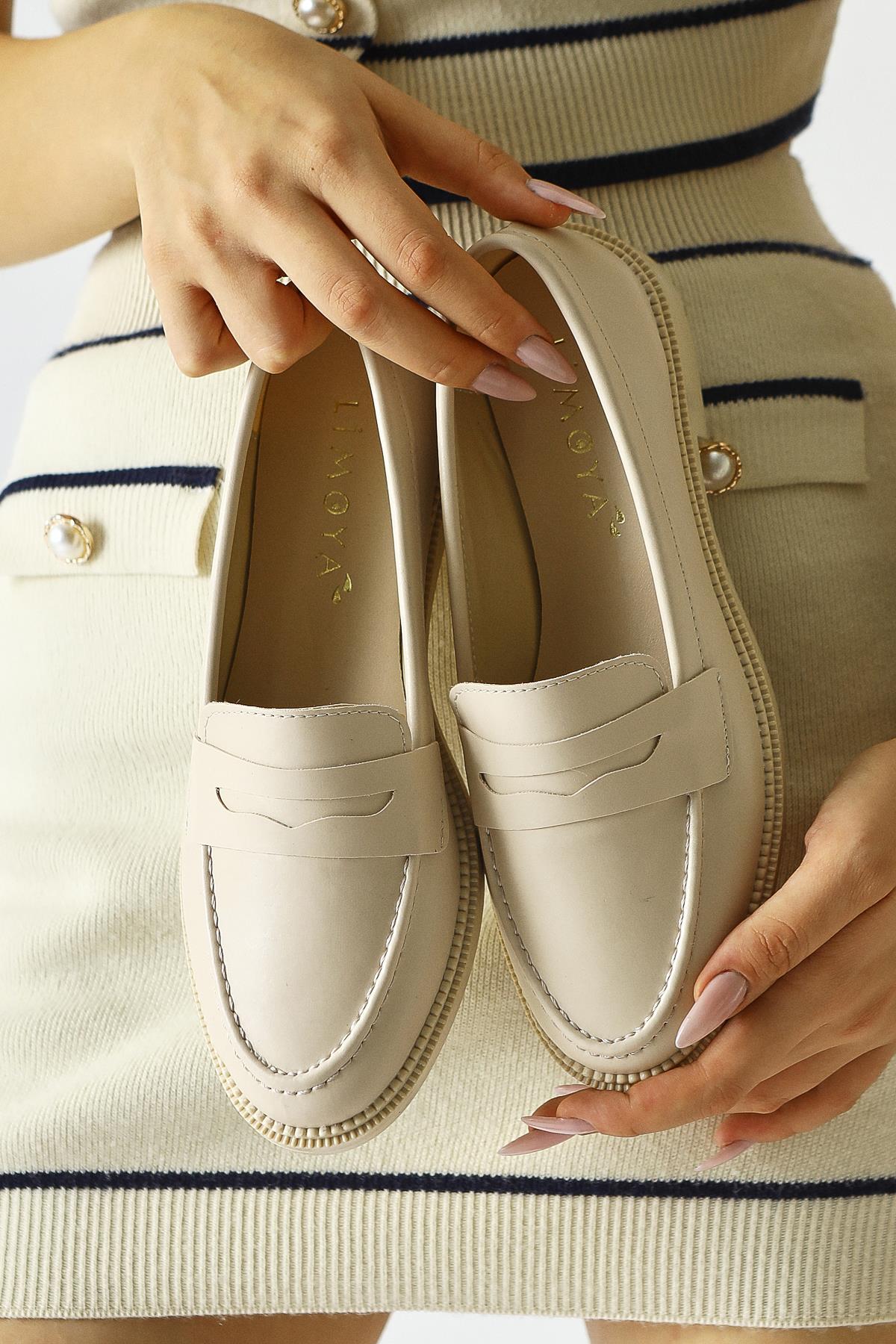 Amelina Cream Casual Shoes