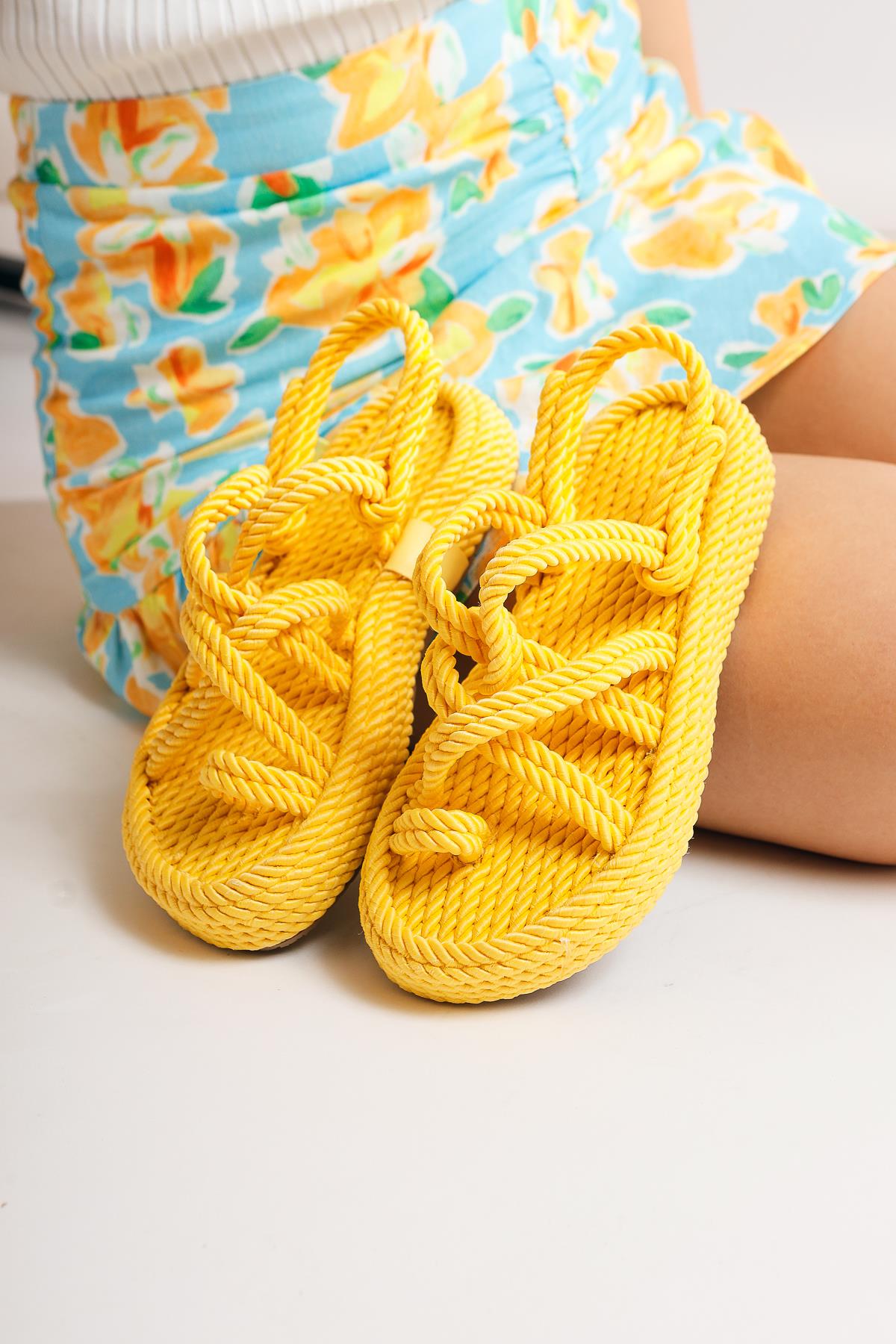 Anais Lemon Thick Soled Cross Rope Sandals