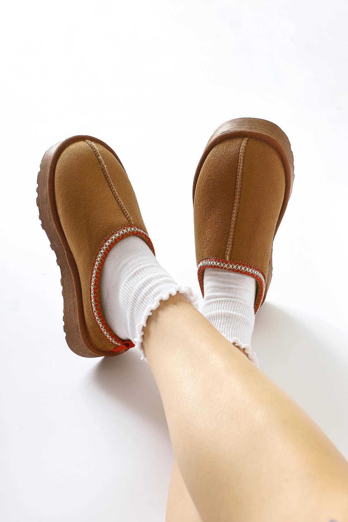 Anne-Liis Brown Suede Woven Detailed Winter Slippers