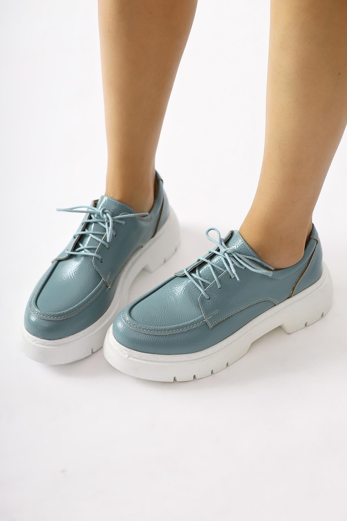 Callie Turquoise Crinkle Patent Leather Lace-Up Loafers