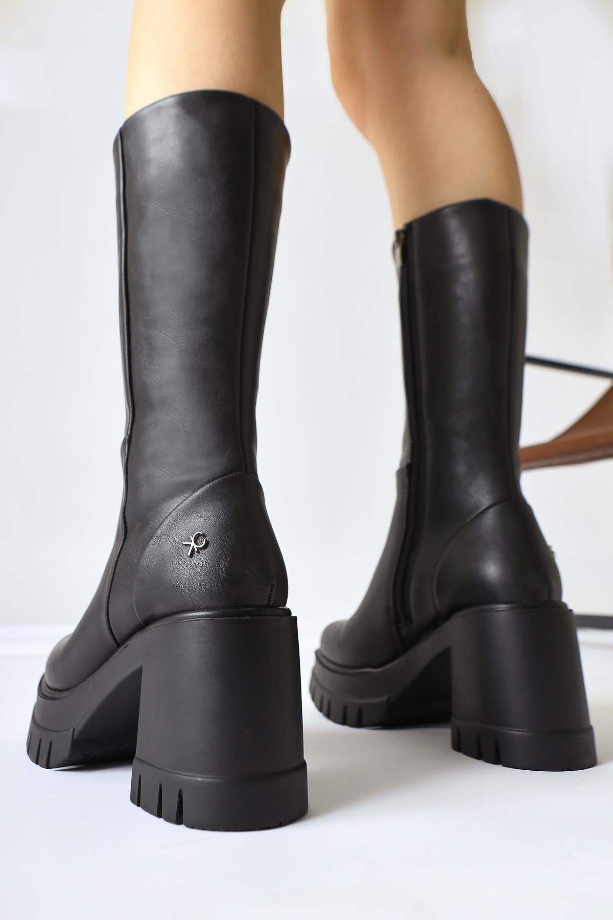 Chelsie Black High Heel Platform Short Boots