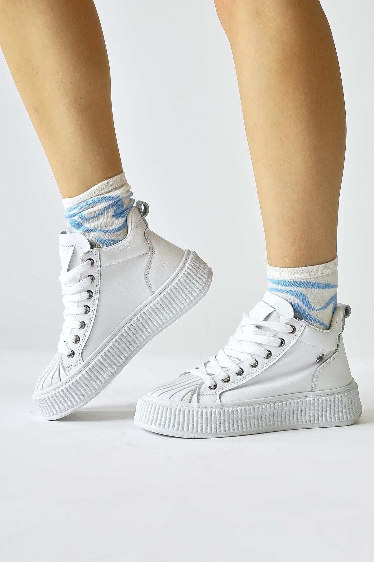 Daniele White Lace-Up Sports Boots