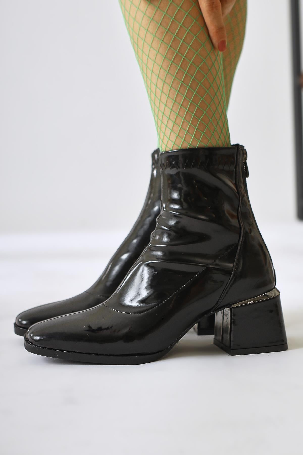 Dominga Black Patent Leather Zippered Boots