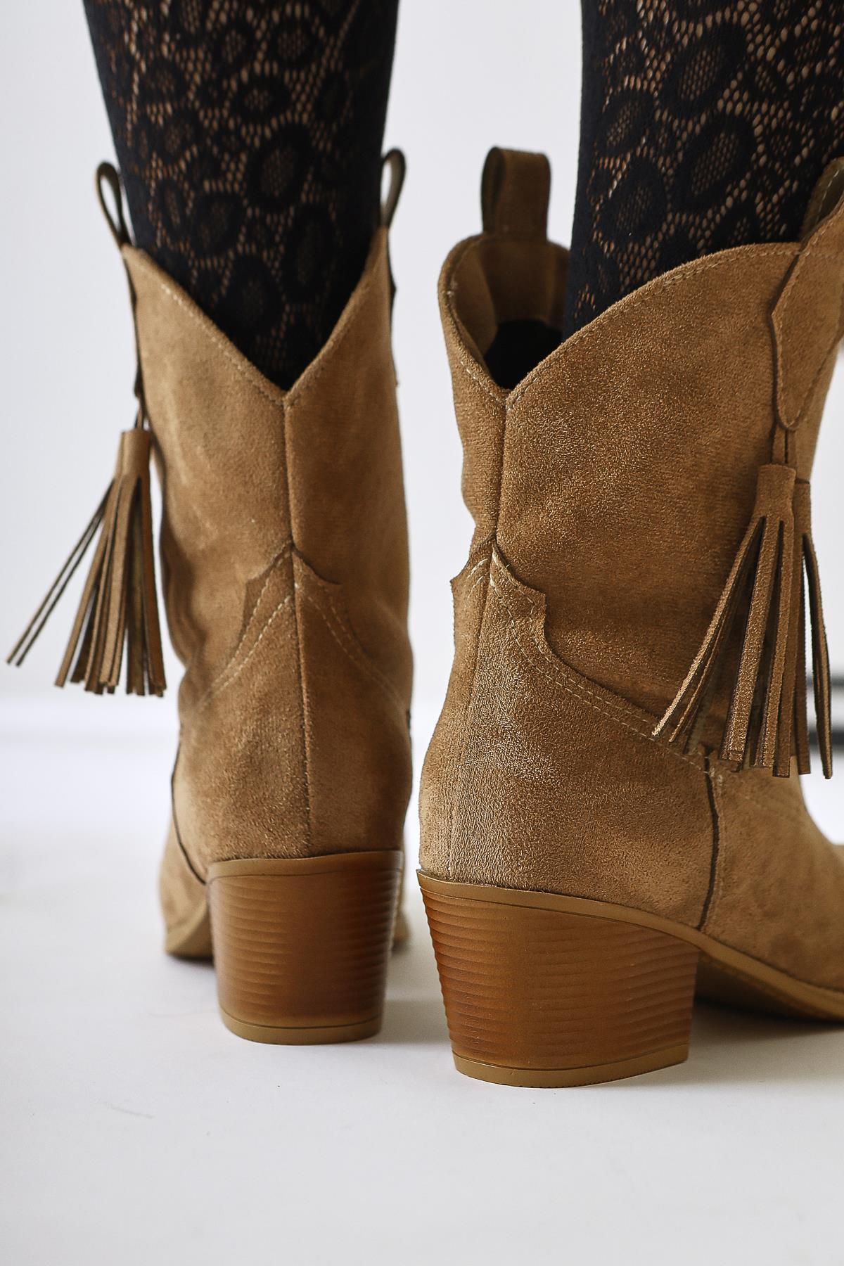 Elias Mink Suede Tassel Detail Western Boots