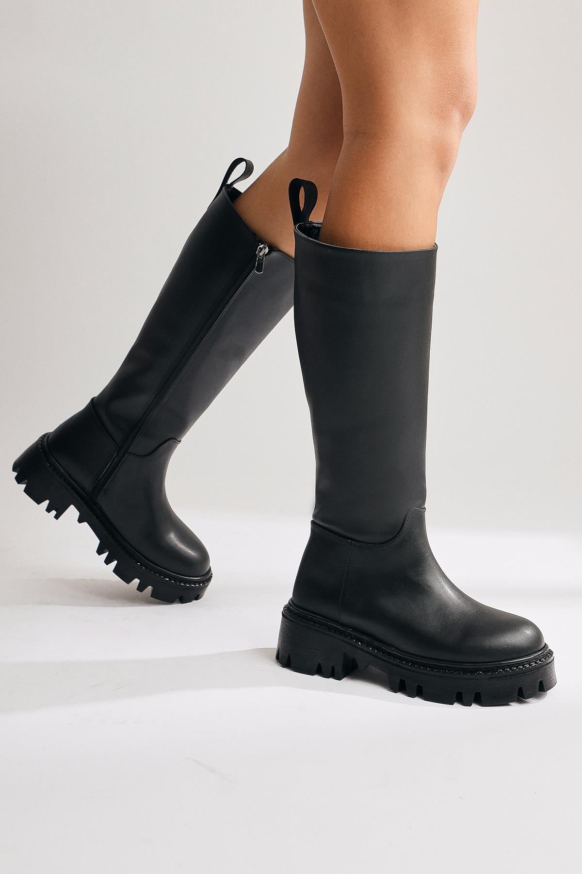 Escada Black Thick-Soled Zippered Boots