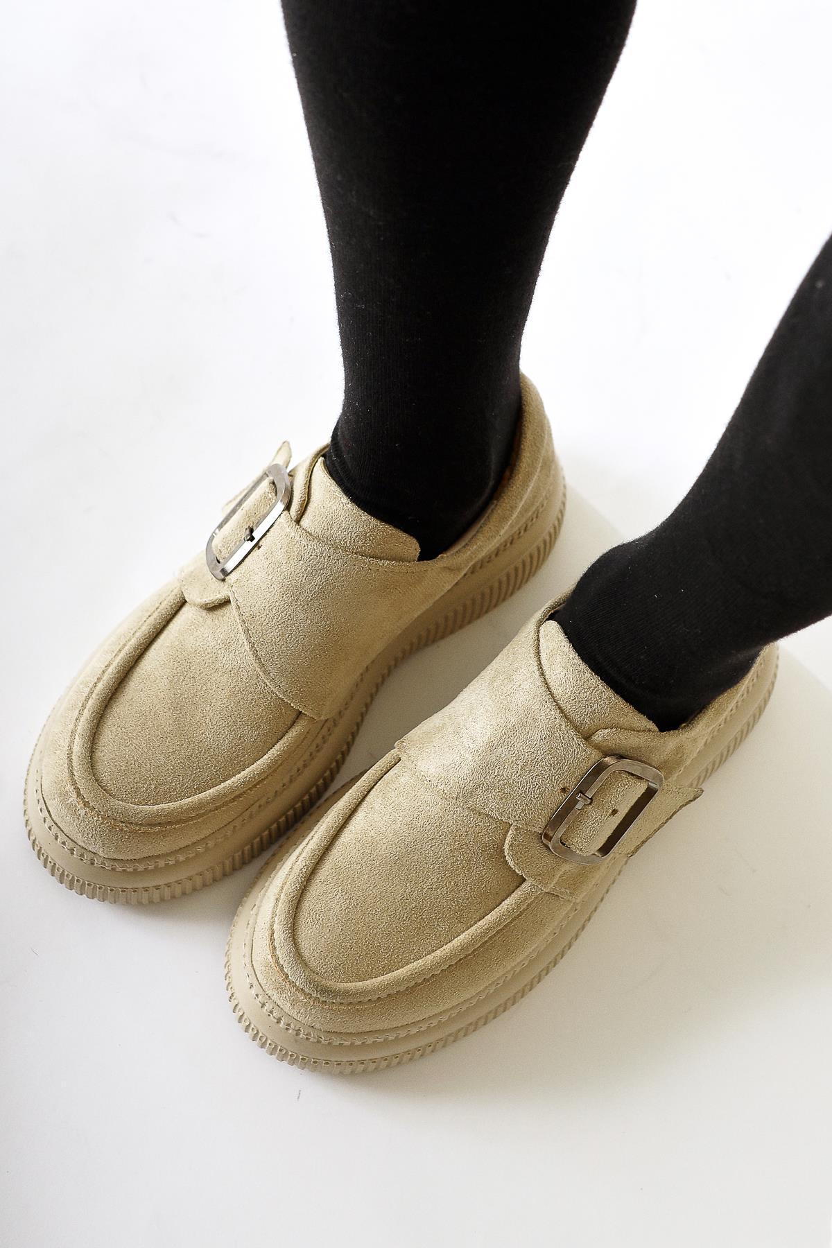 Evrim Beige Suede Buckle Detailed Casual Shoes