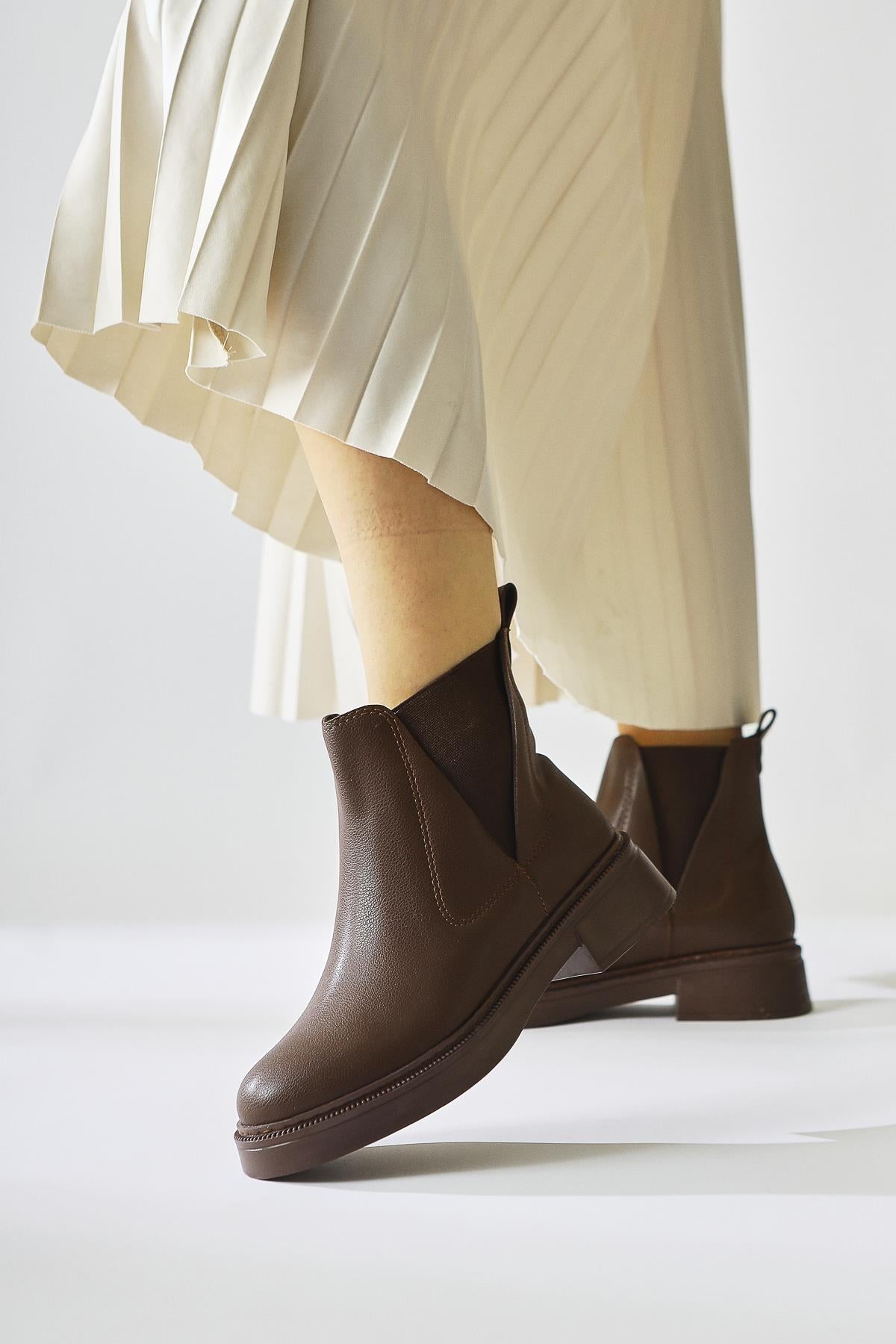 Fanney Brown Rubber Boots