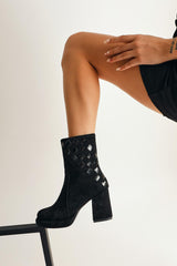 Faysa Black Suede Quilted Detailed Boots