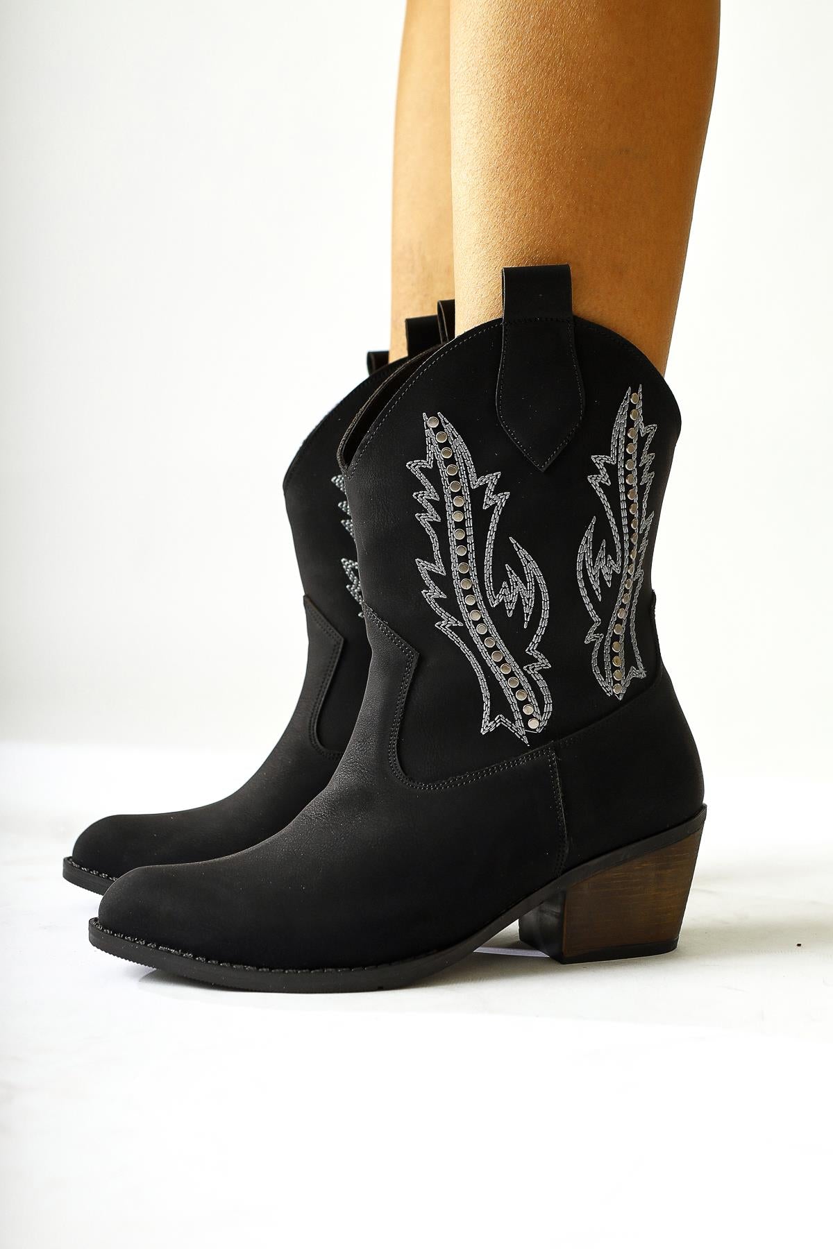 Fiza Black Pointed Toe Embroidered Stud Detailed Western Boots