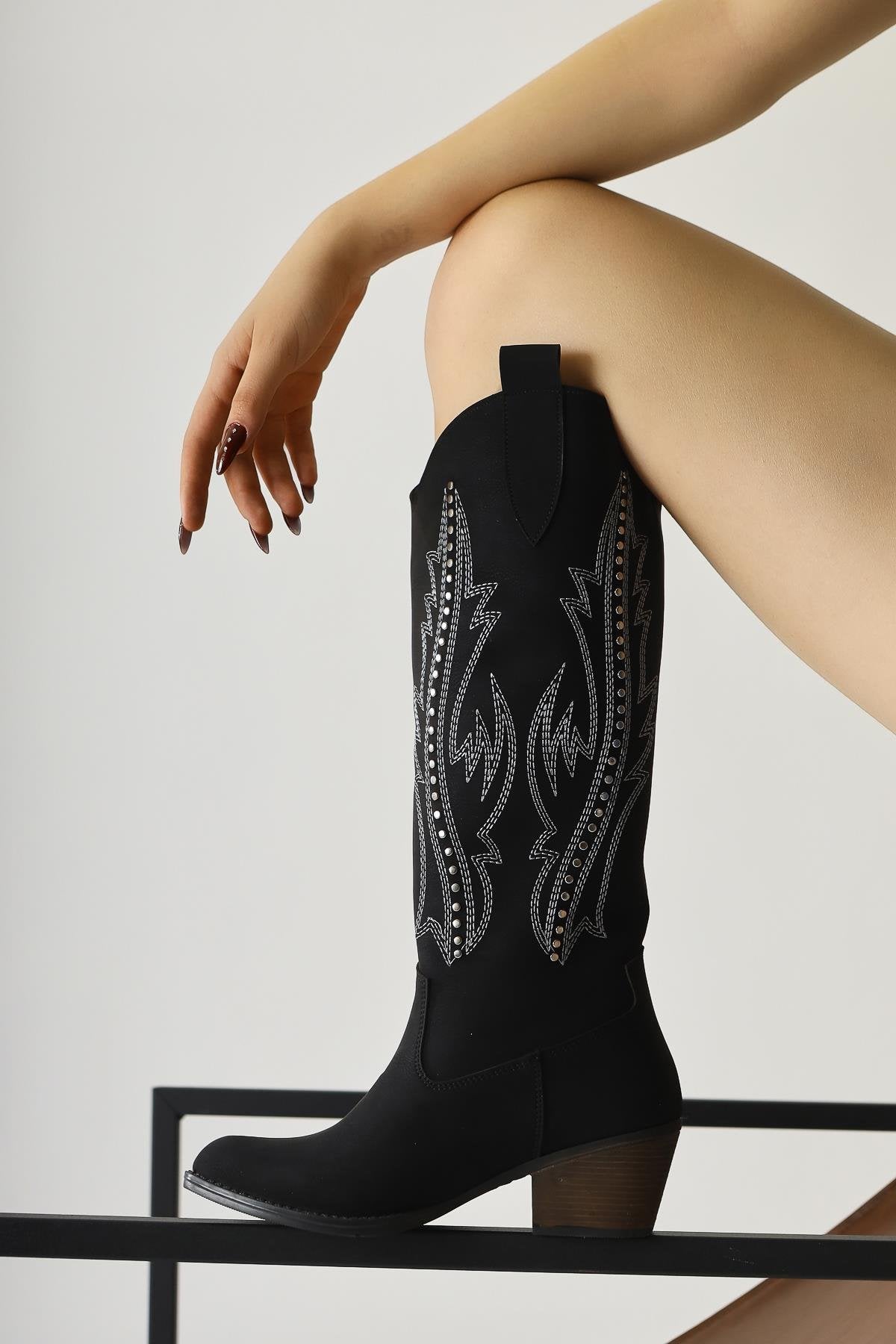 Fizaro Black Pointed Toe Embroidered Stud Detailed Western Boots