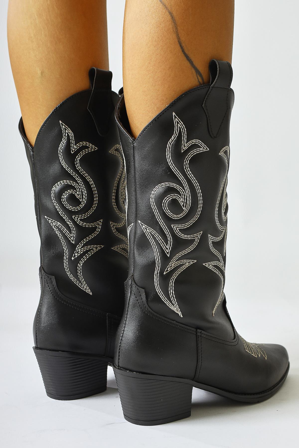 Floria Black Embroidered Detailed Western Boots