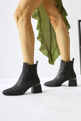 Galya Black Low Heel Pull-On Boots