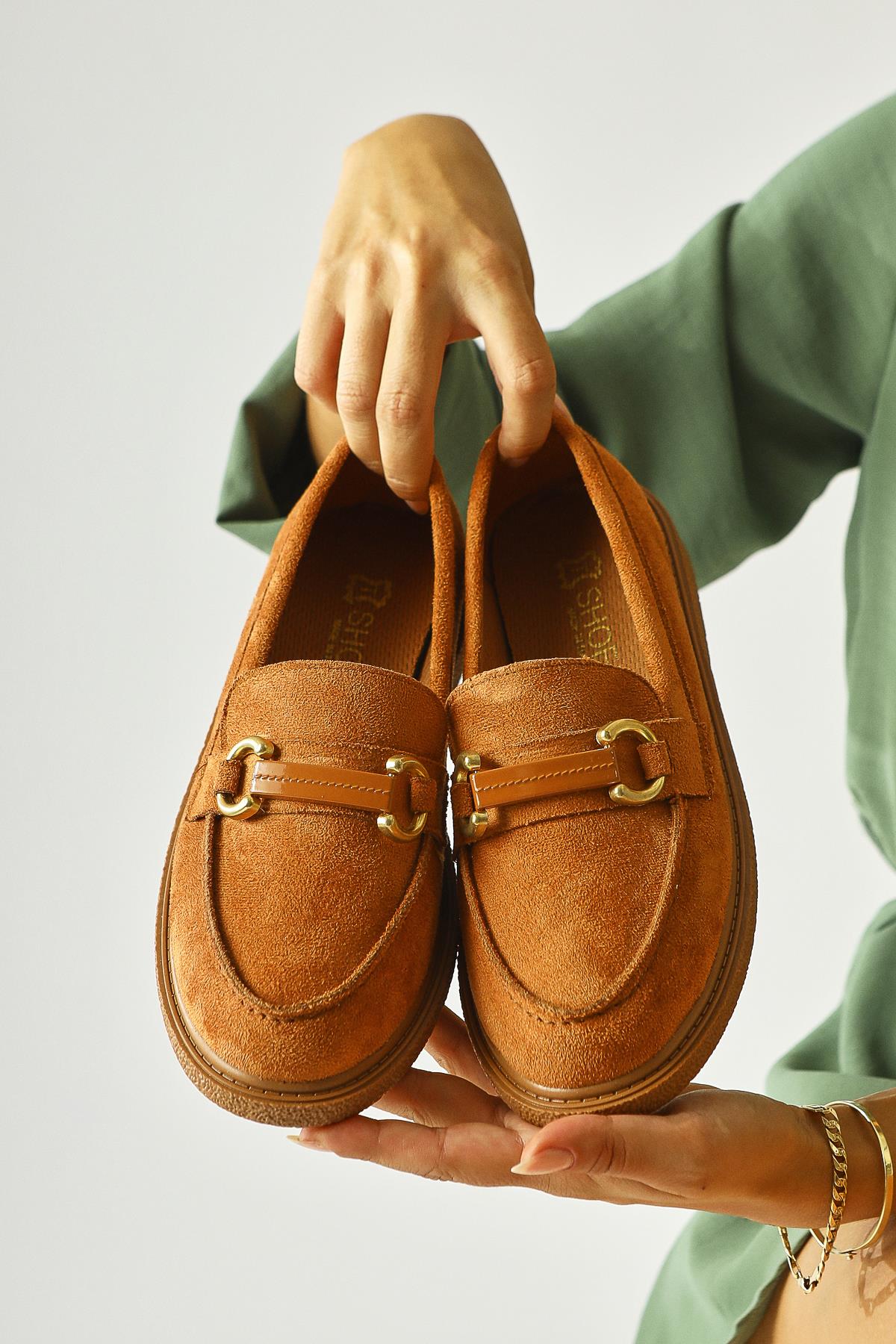 Jamnian Tan Suede Buckle Detailed Casual Shoes