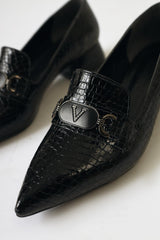 Jilan Black Crocodile Print Leather Buckle Detail Pointed Toe Shoes