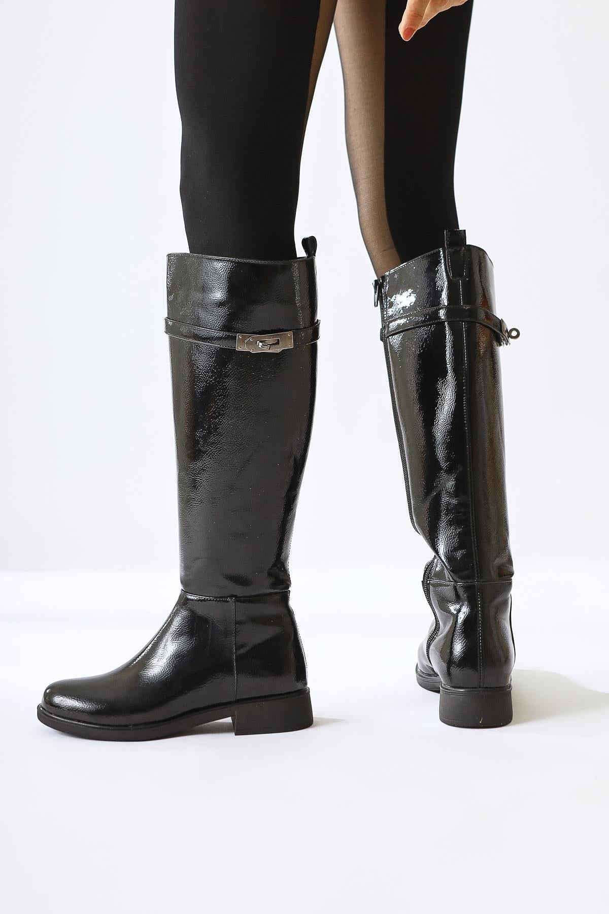 Kanako Black Patent Leather Accessory Zippered Low Heeled Boots