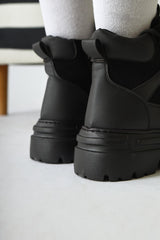 Kindra Black Suede Detailed High Sole Sports Boots