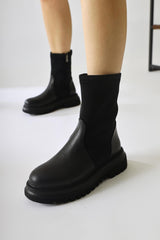 Laimi Black Thick Sole Oval Toe Boots