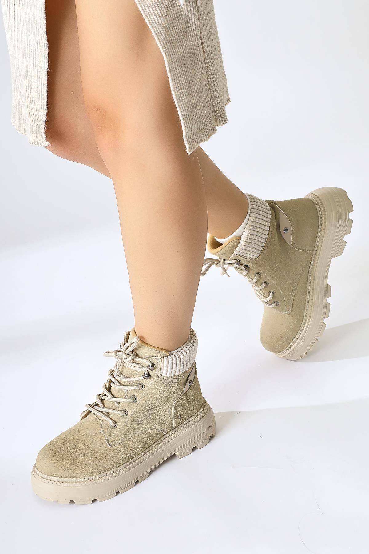 Lare Beige Suede Velvet Ankle Detail Lace-Up Boots