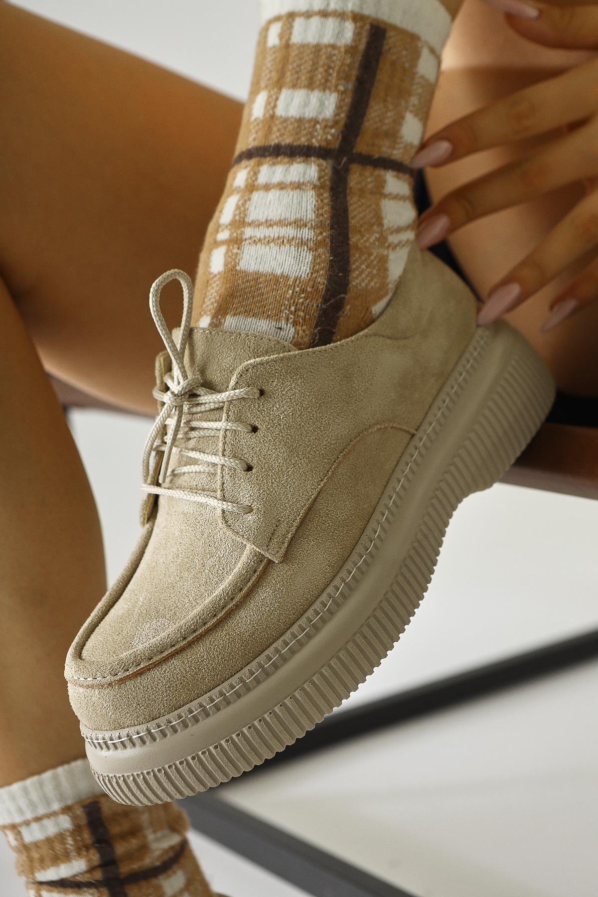 Laurina Beige Suede Lace-Up Casual Shoes