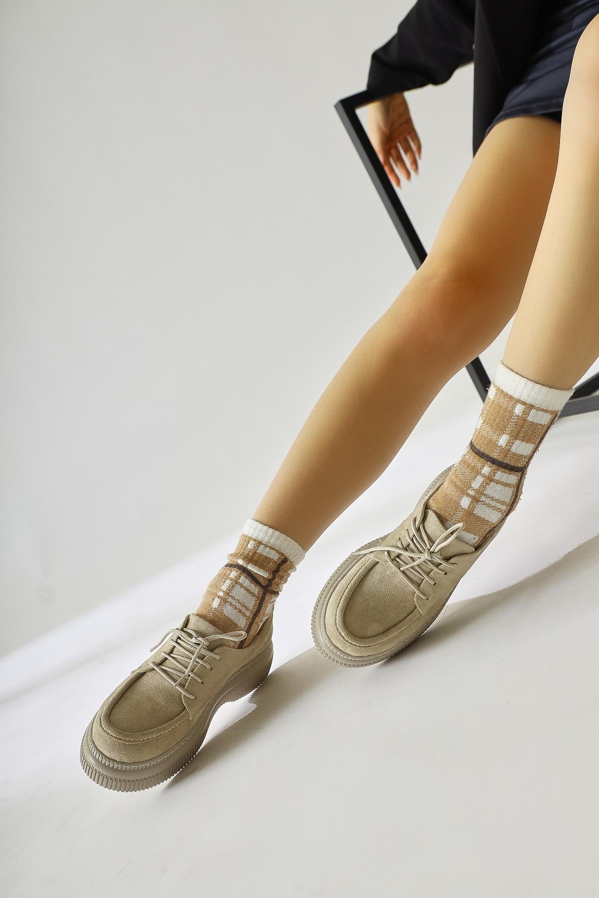 Laurina Beige Suede Lace-Up Casual Shoes