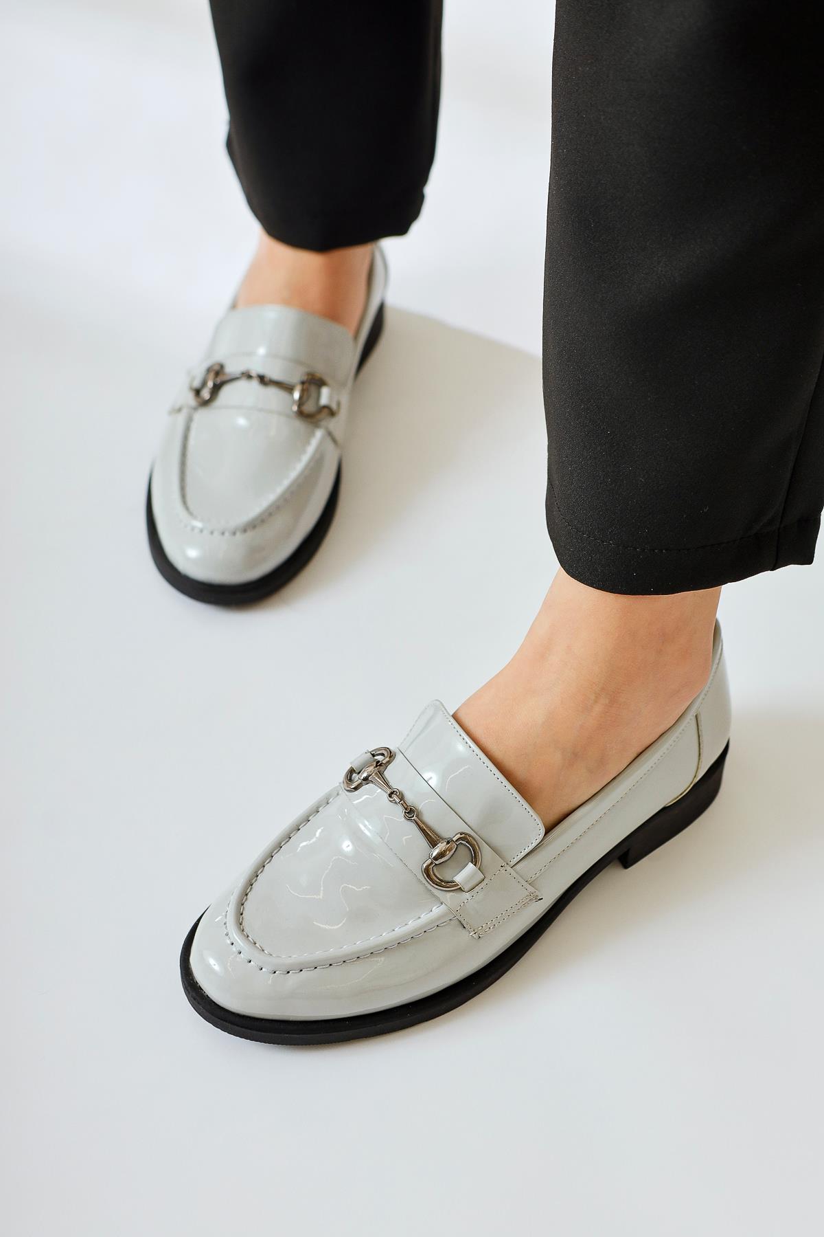 Lise Lott Gray Patent Leather Buckle Detailed Casual Shoes