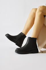 Lita Black Oval Toe Zippered Boots