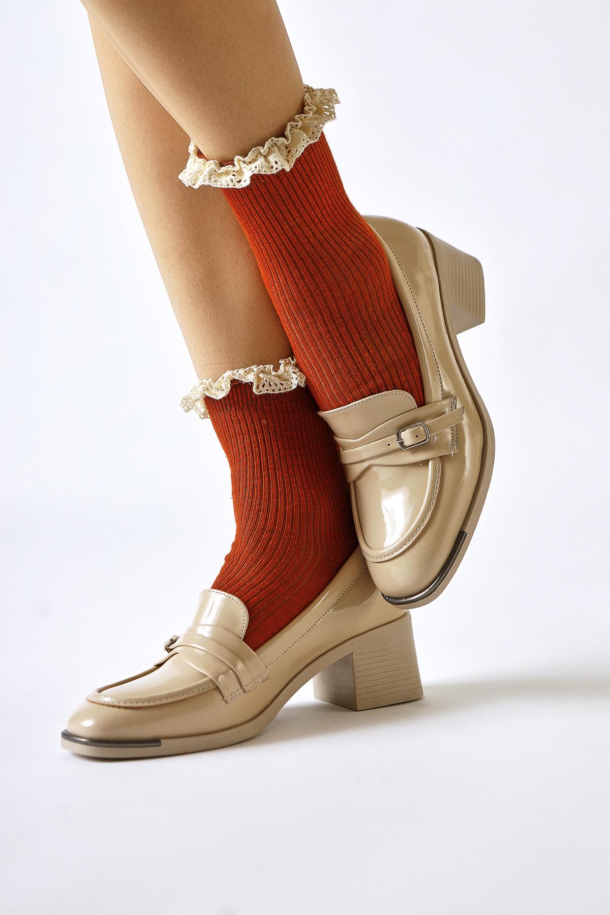 Luba Beige Patent Leather Buckle Detailed Low Heel Casual Shoes