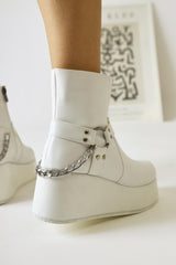 Mashal White Chain Detailed High Sole Boots