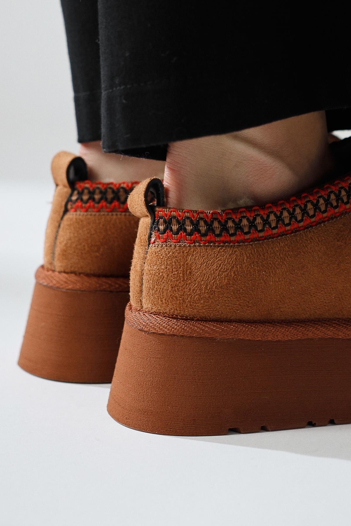 Mhy Brown Suede Thick Soled Winter Slippers