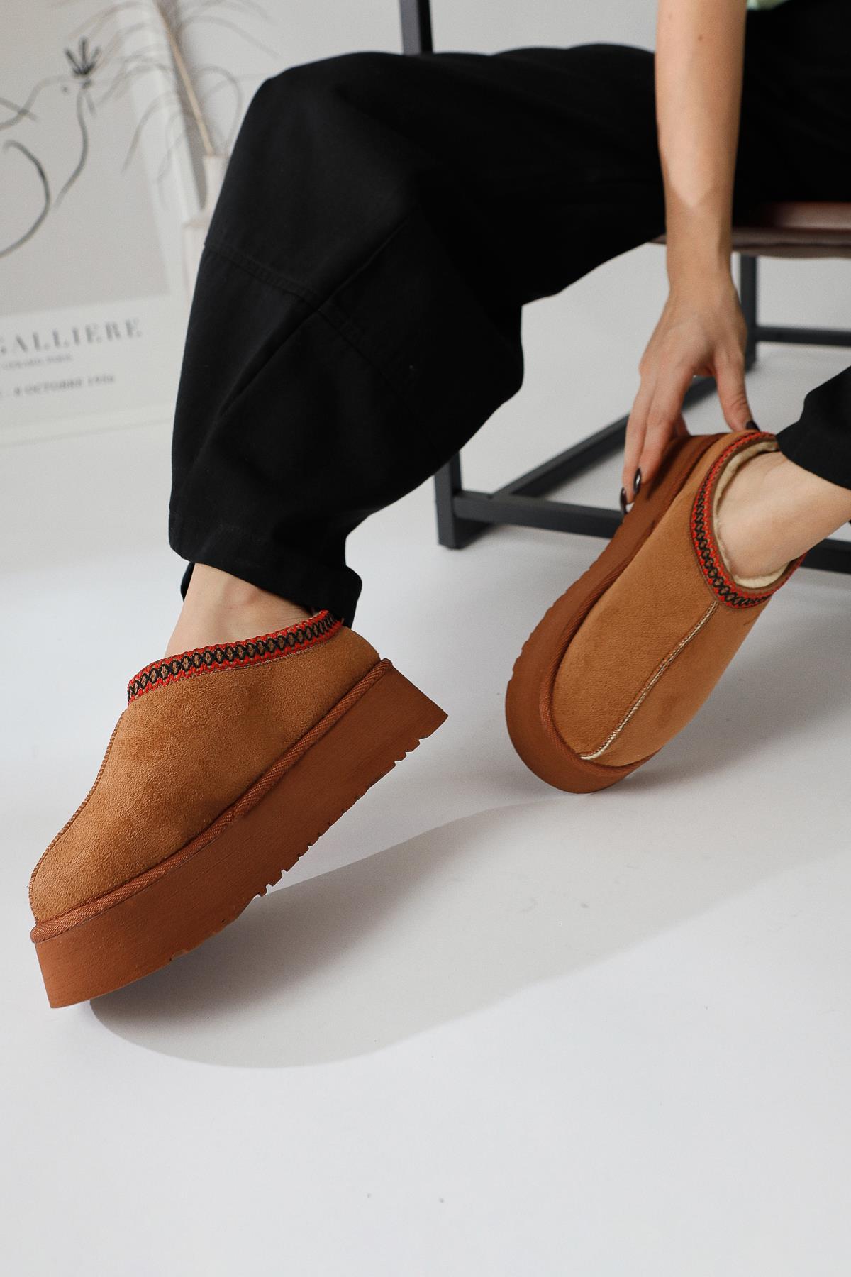 Mhy Brown Suede Thick Soled Winter Slippers