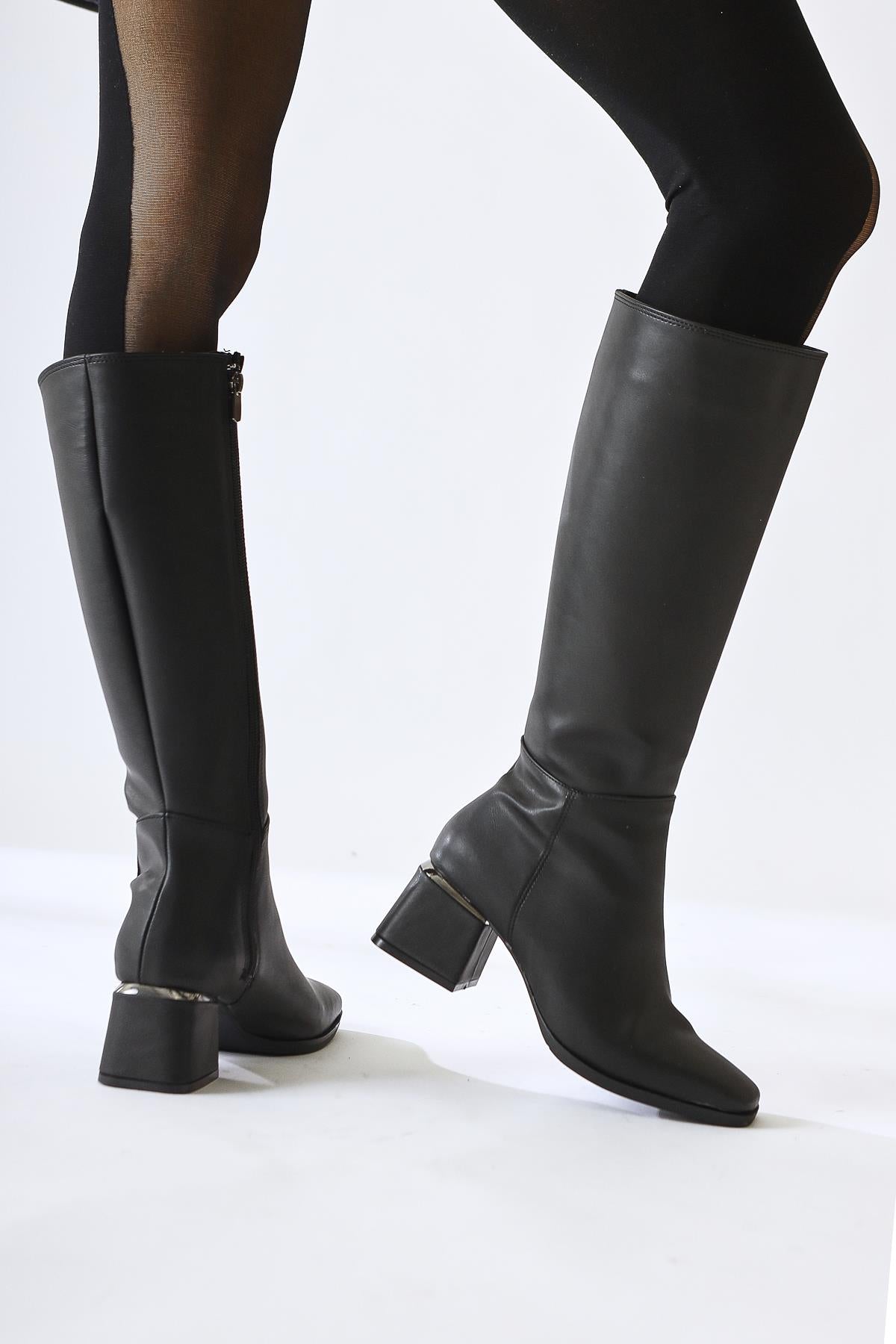 Miami Black Flat Toe Boots