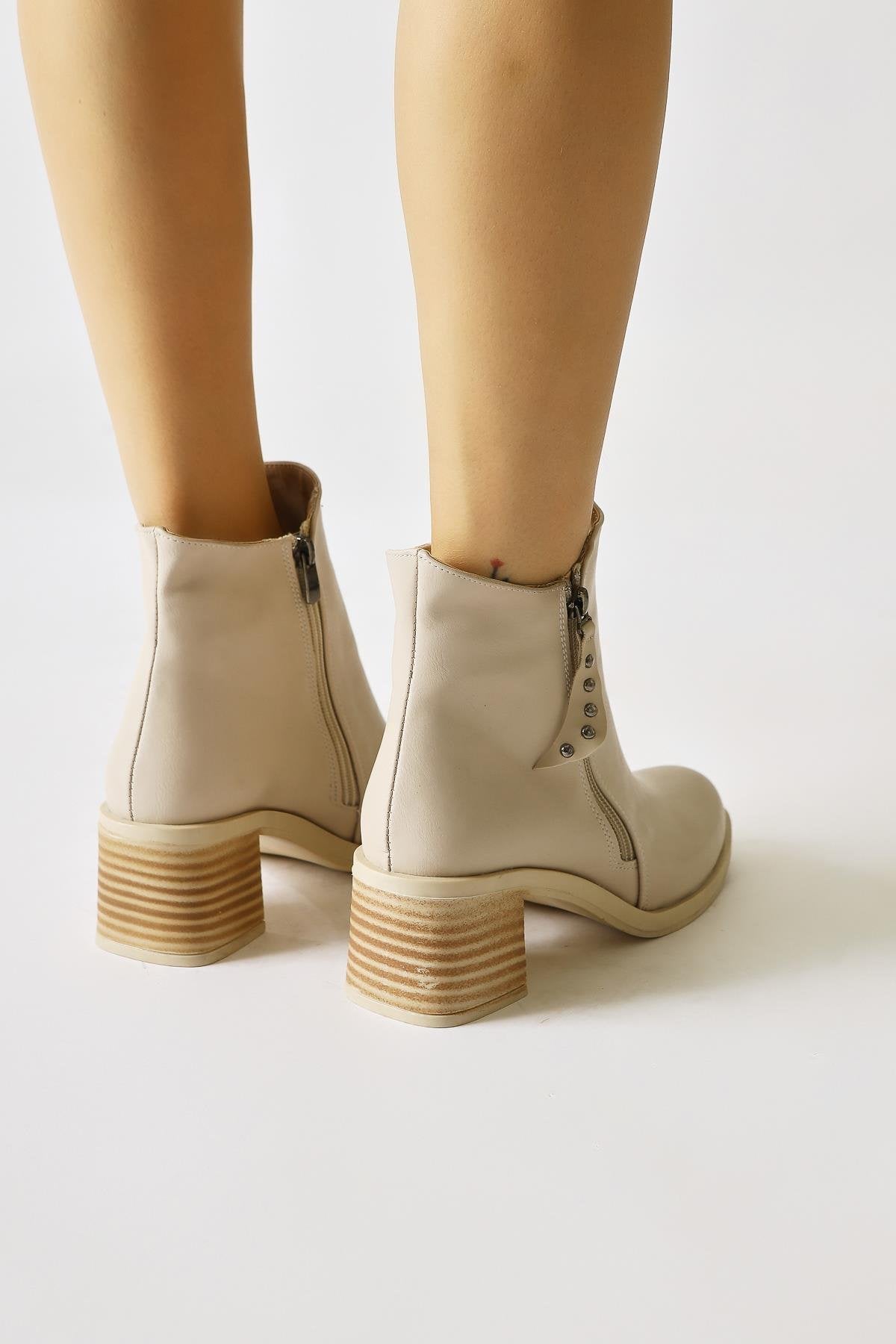 Milen Cream Oval Toe Zipper Detailed Boots