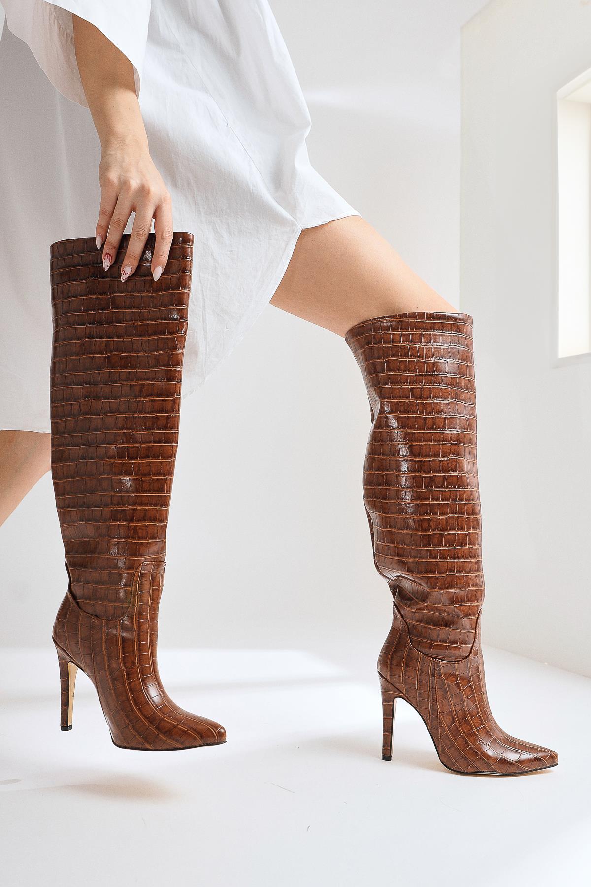 Nenya Brown Crocodile Patterned Pointed Toe Thin Heel Over The Knee Boots