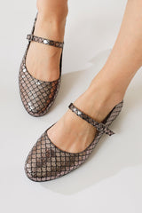 Roos Platinum Buckle Detailed Sequin Patterned Casual Shoes