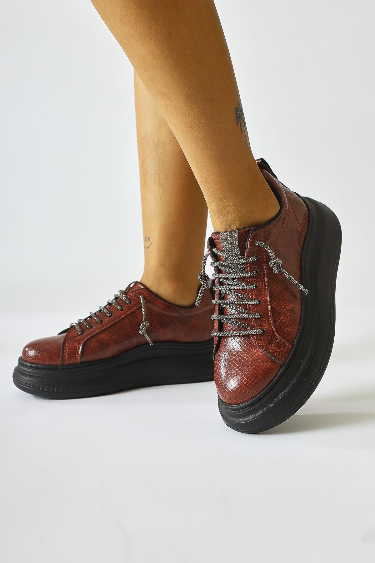 Shake Claret Red Stone Detailed Sneakers (Shiny Laces Gift)