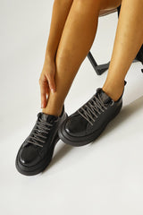 Shake Black Stone Detailed Sneakers (Shiny Laces Gift)