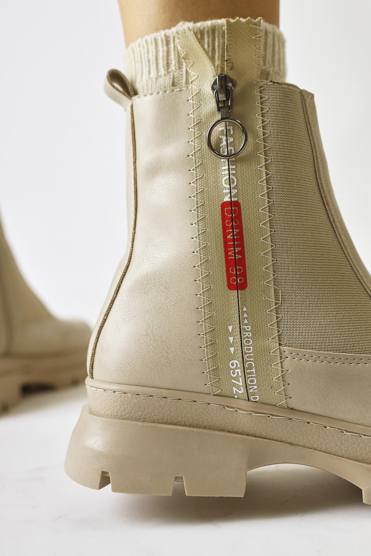 Tiffani Beige Zipper Patched Short Boots