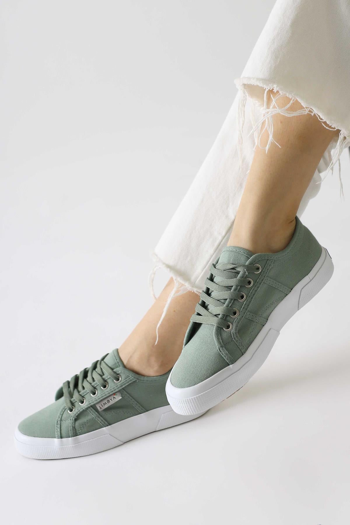 Timon Mint Rahat Taban Chain Sneakers