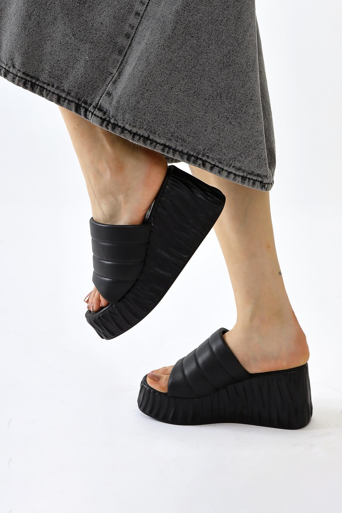 Zoje Black Crinkle Embossed Platform Slippers